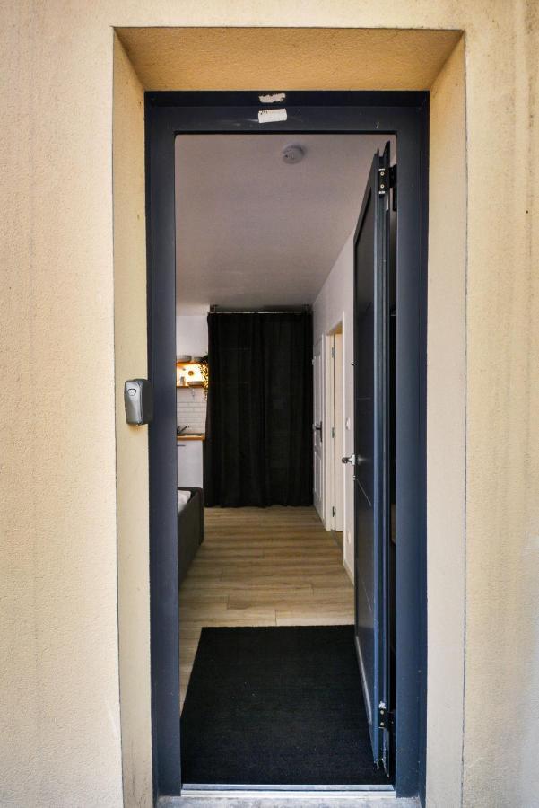 L'Independant De La Rue Du Tapis Vert - Appt 南锡 外观 照片